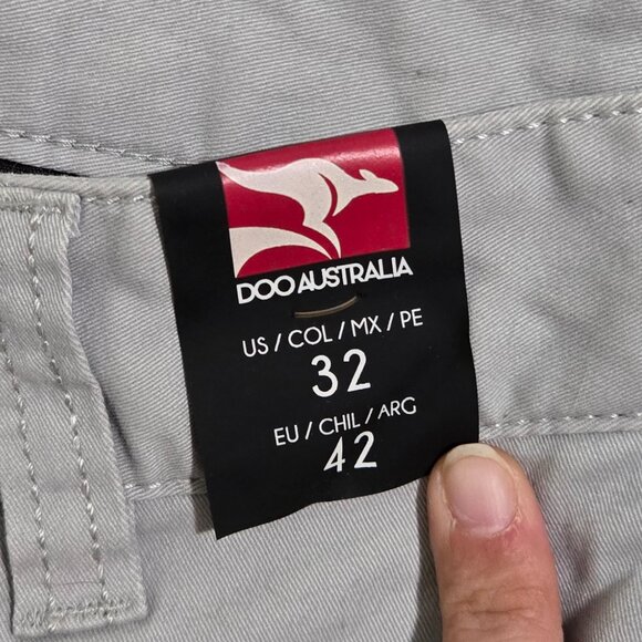 Gray short size 32 - Picture 2 of 3